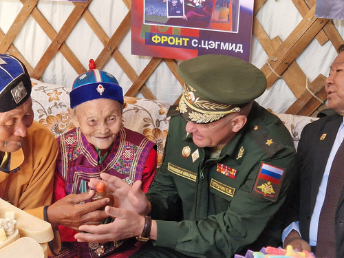 “Фронт” С.Цэгмид Ялалтын баярт оролцоно